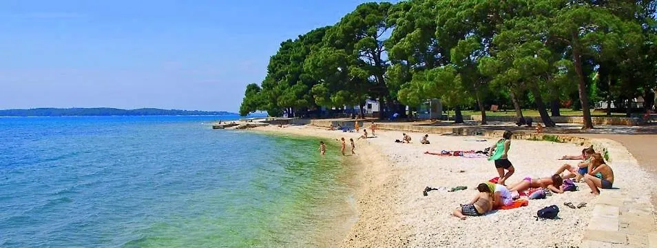 Valla Studio Apartments With Free Bikes Fažana Kroatien